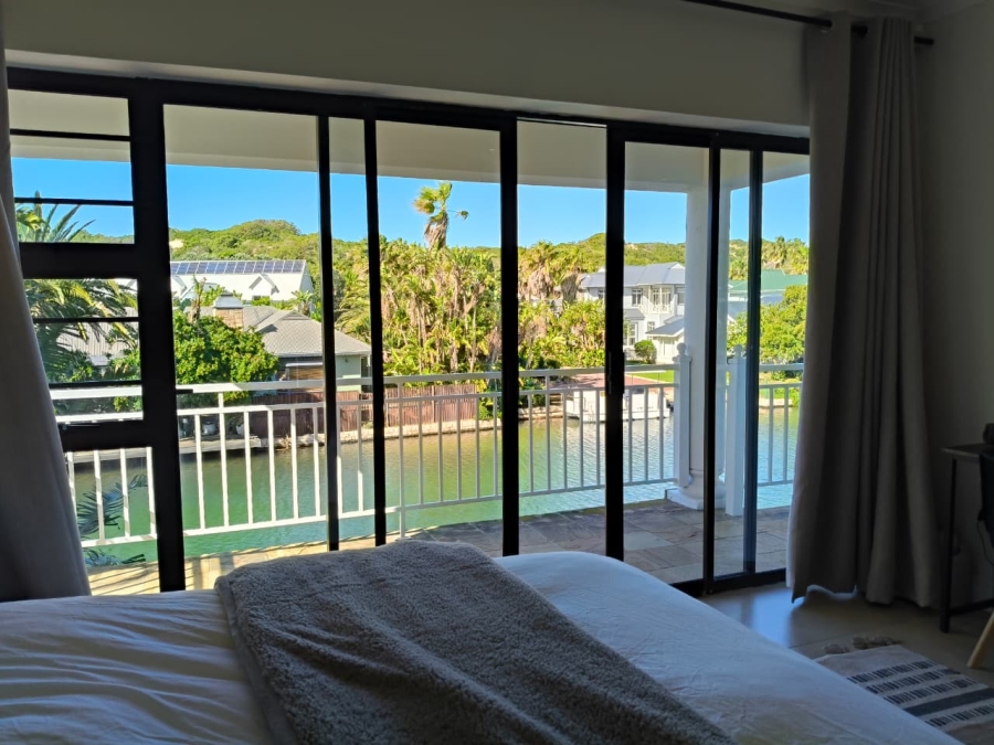 5 Bedroom Property for Sale in Marina Martinique Eastern Cape